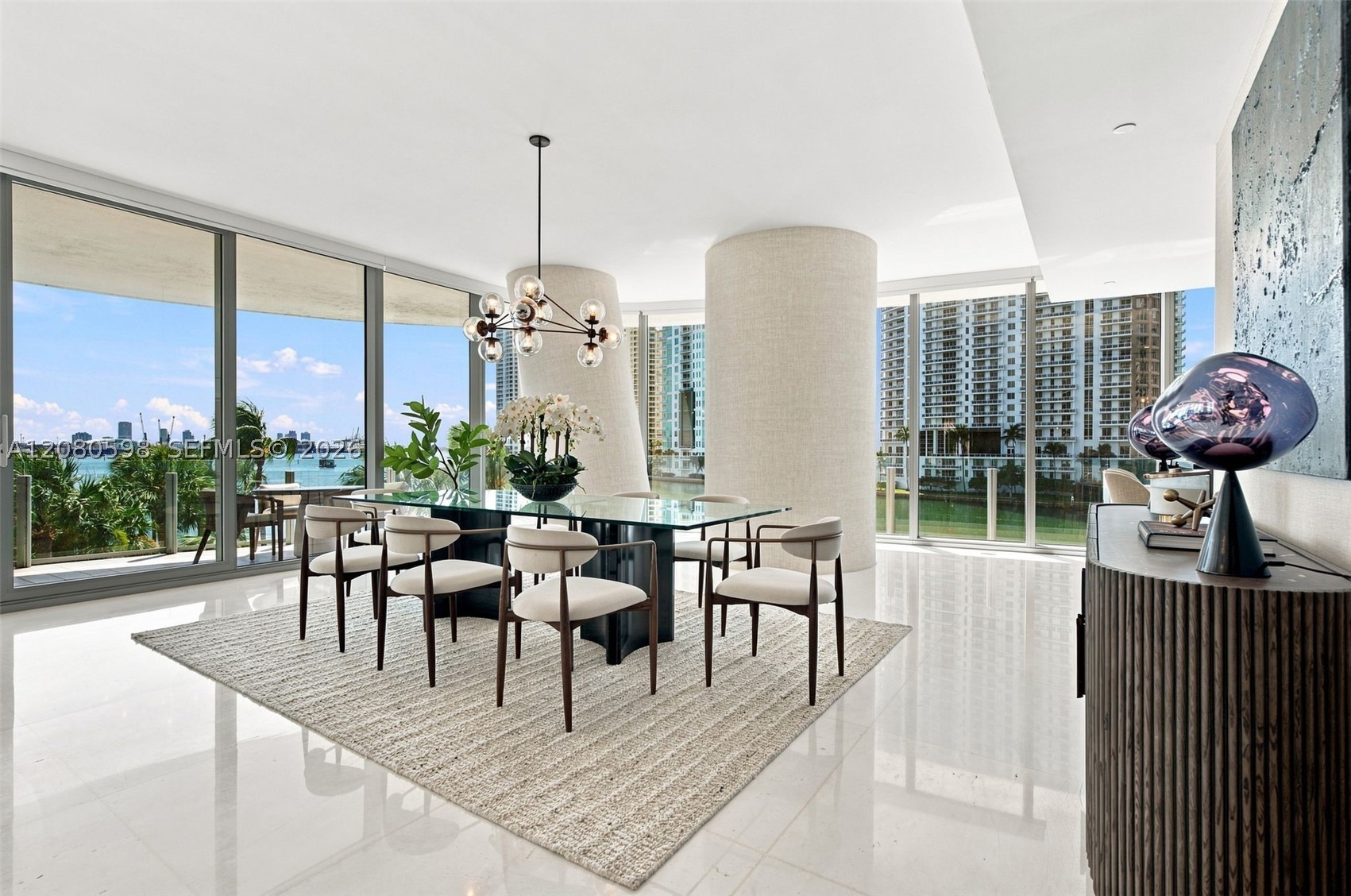 300 Biscayne Blvd Way #301, Miami FL 33131