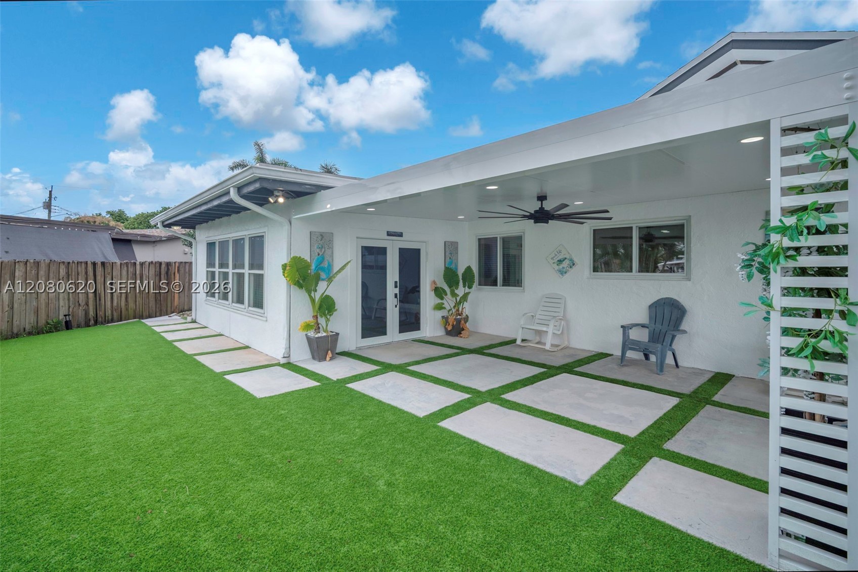 1436 NW 8th St, Dania Beach FL 33004