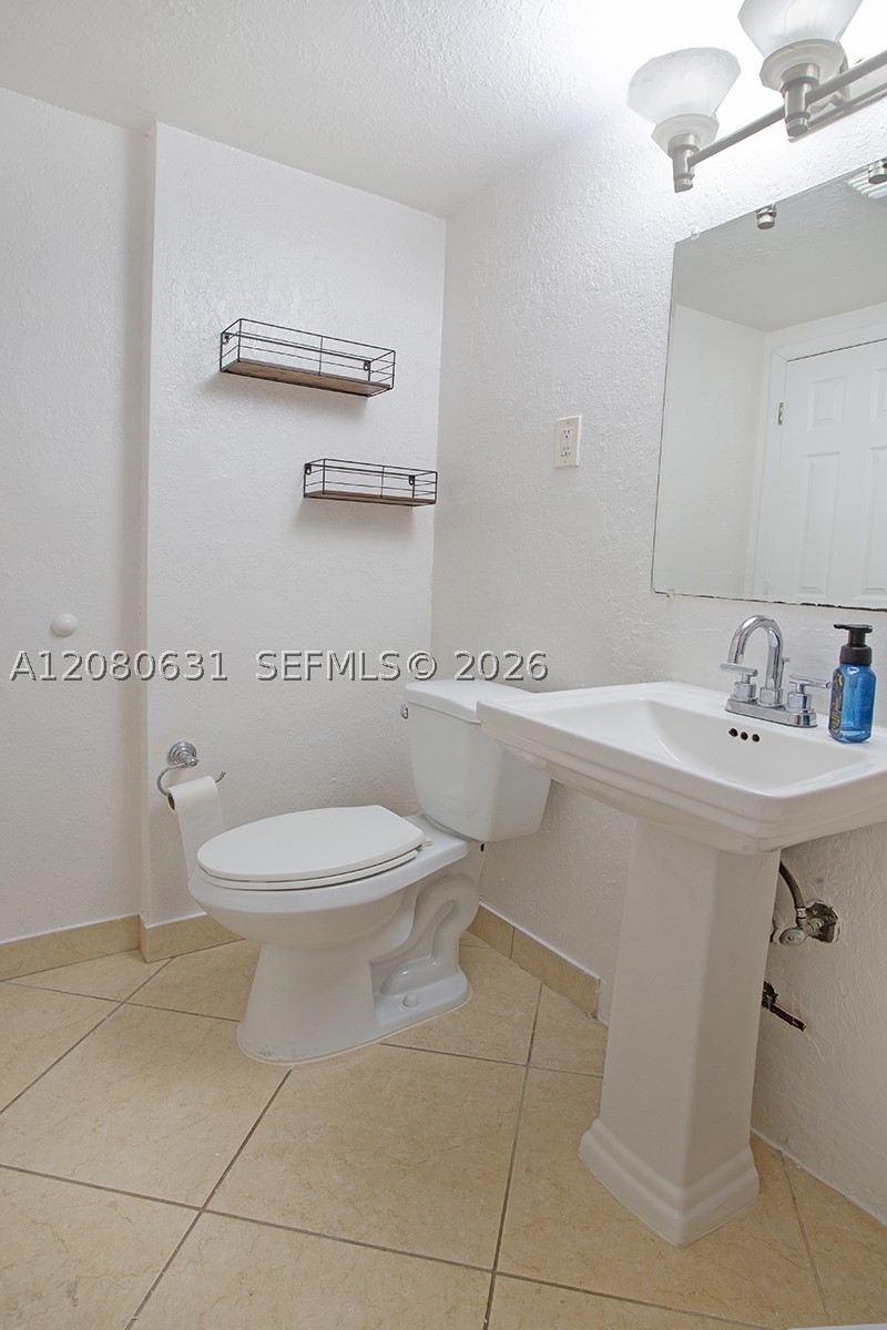 744 NE 14th Ave #6, Fort Lauderdale FL 33304