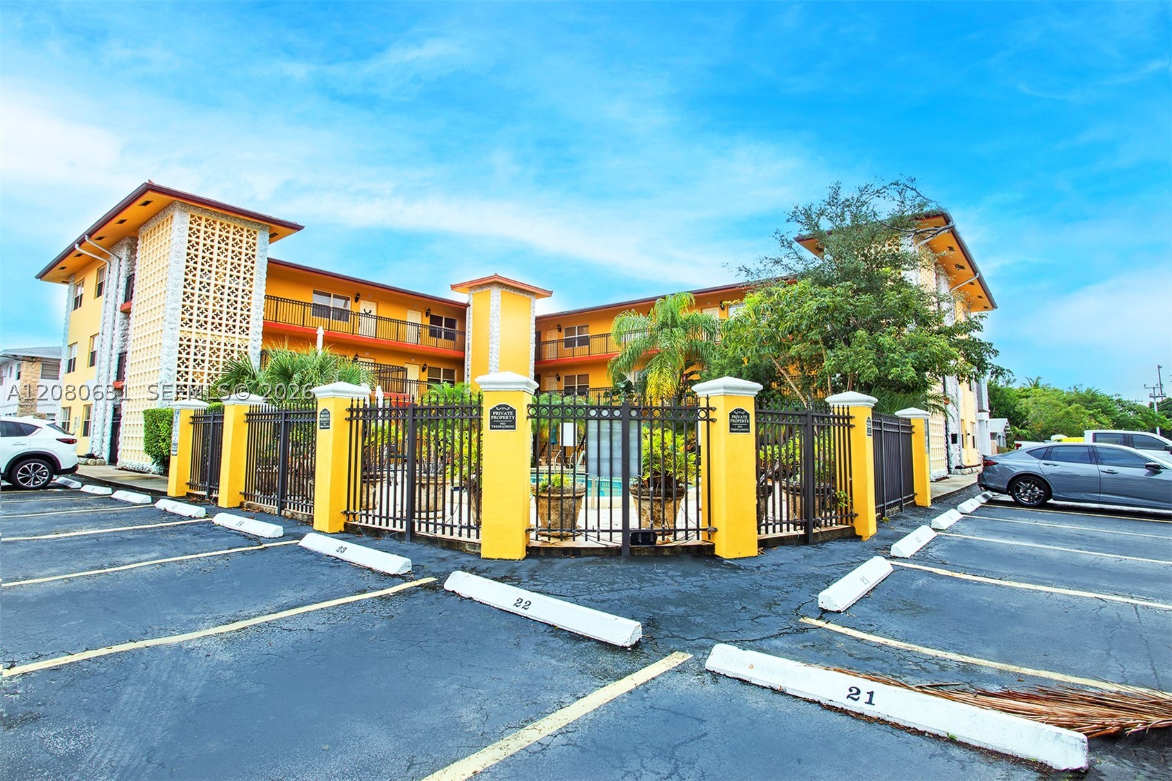 744 NE 14th Ave #6, Fort Lauderdale FL 33304