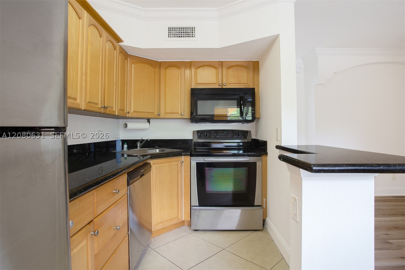 744 NE 14th Ave #6, Fort Lauderdale FL 33304