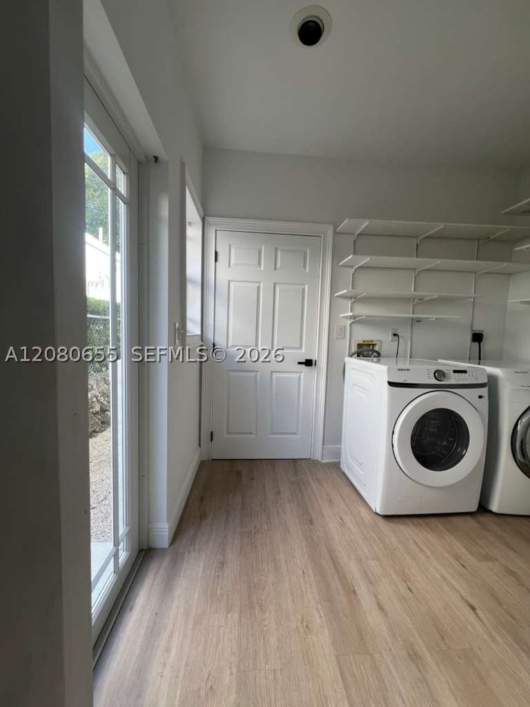 211 SW 29th Rd, Miami FL 33129