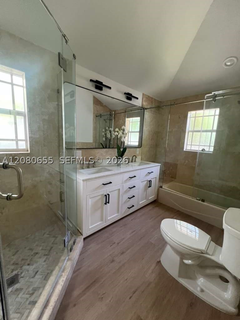 211 SW 29th Rd, Miami FL 33129