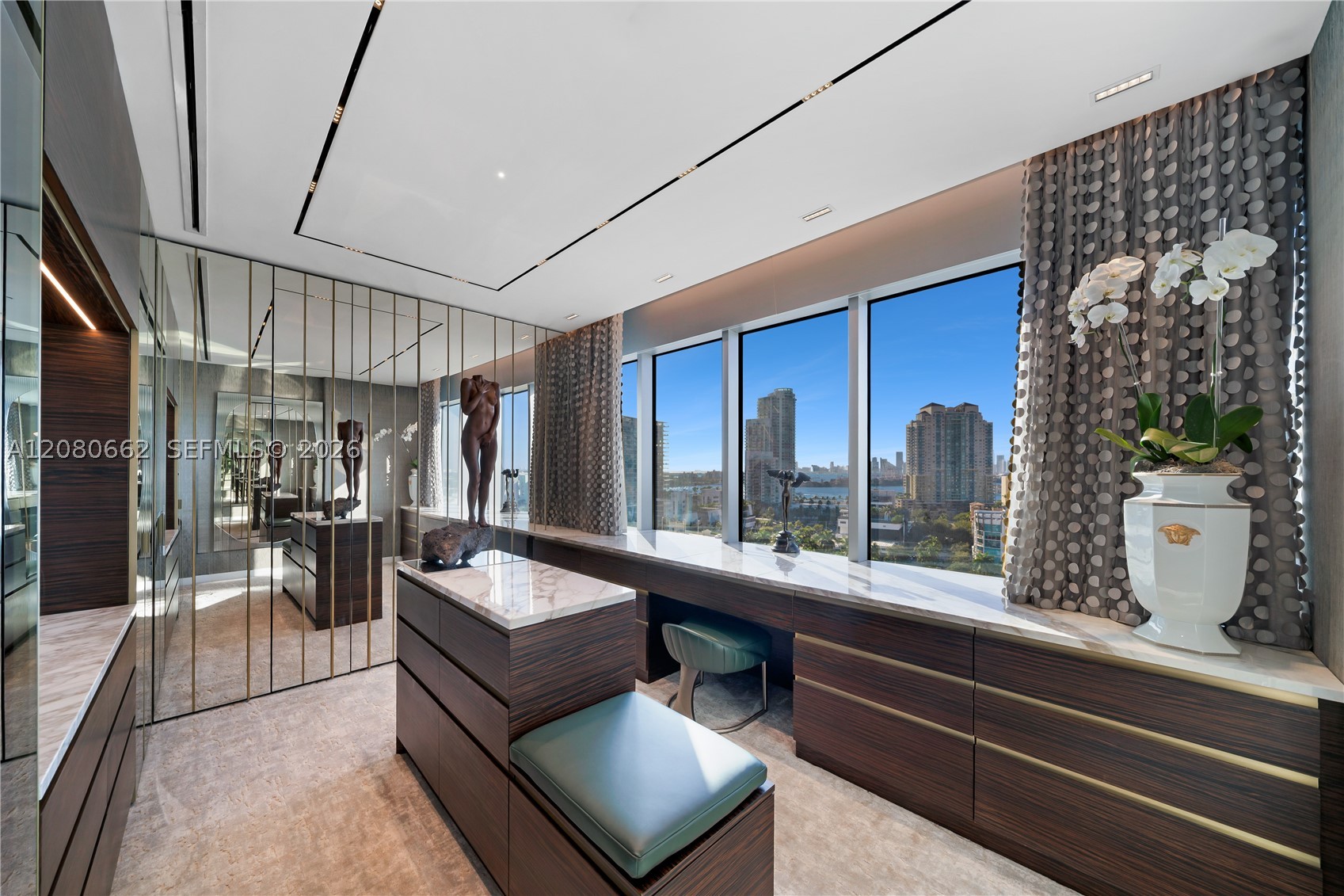 120 Ocean Dr #1400, Miami Beach FL 33139