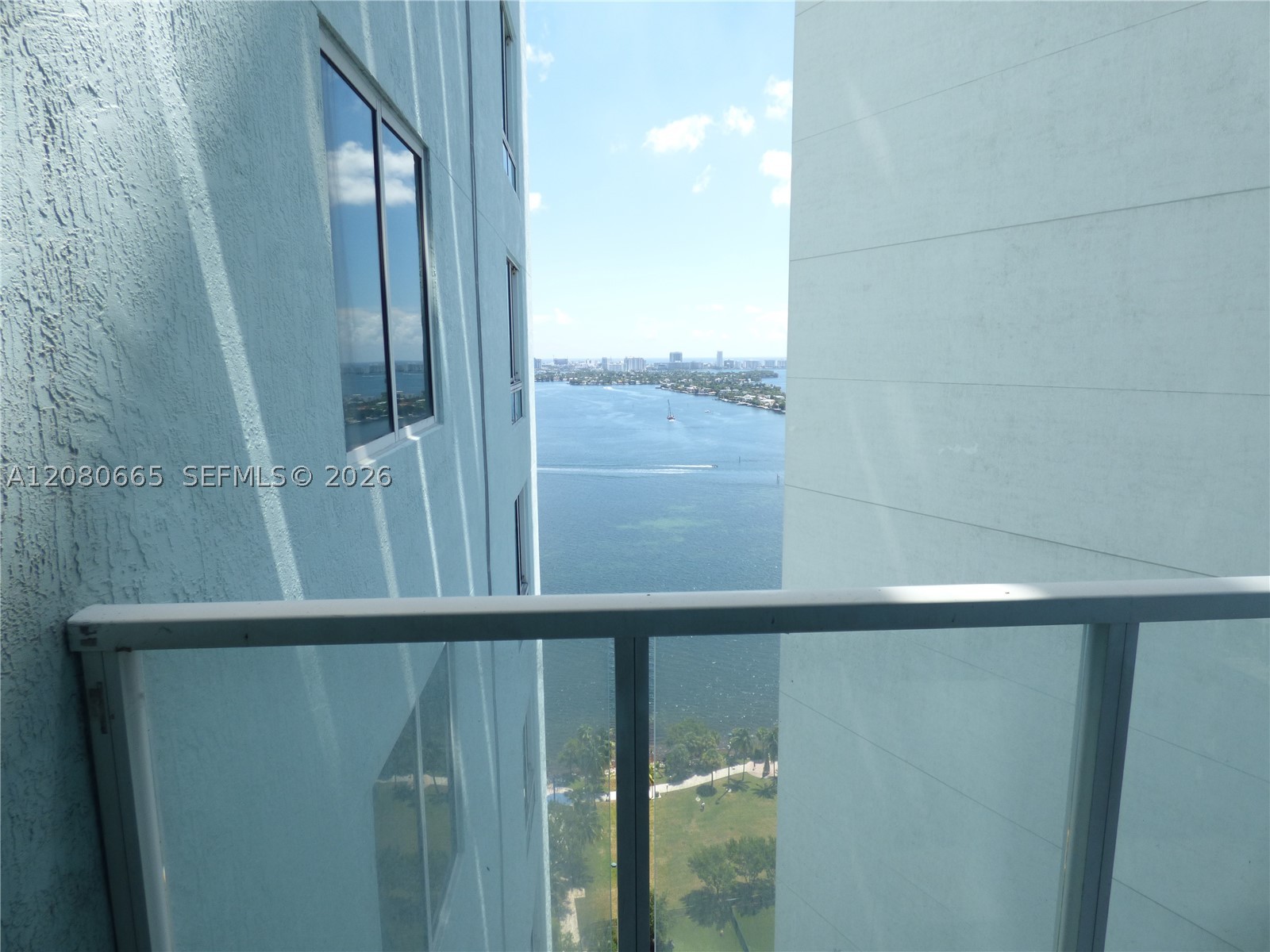 1900 N Bayshore Dr #2905, Miami FL 33132