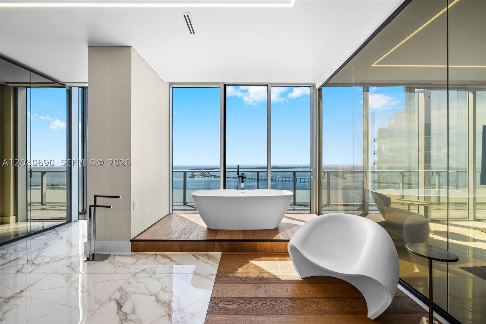 1300 Brickell Bay Dr #PH4400, Miami FL 33131