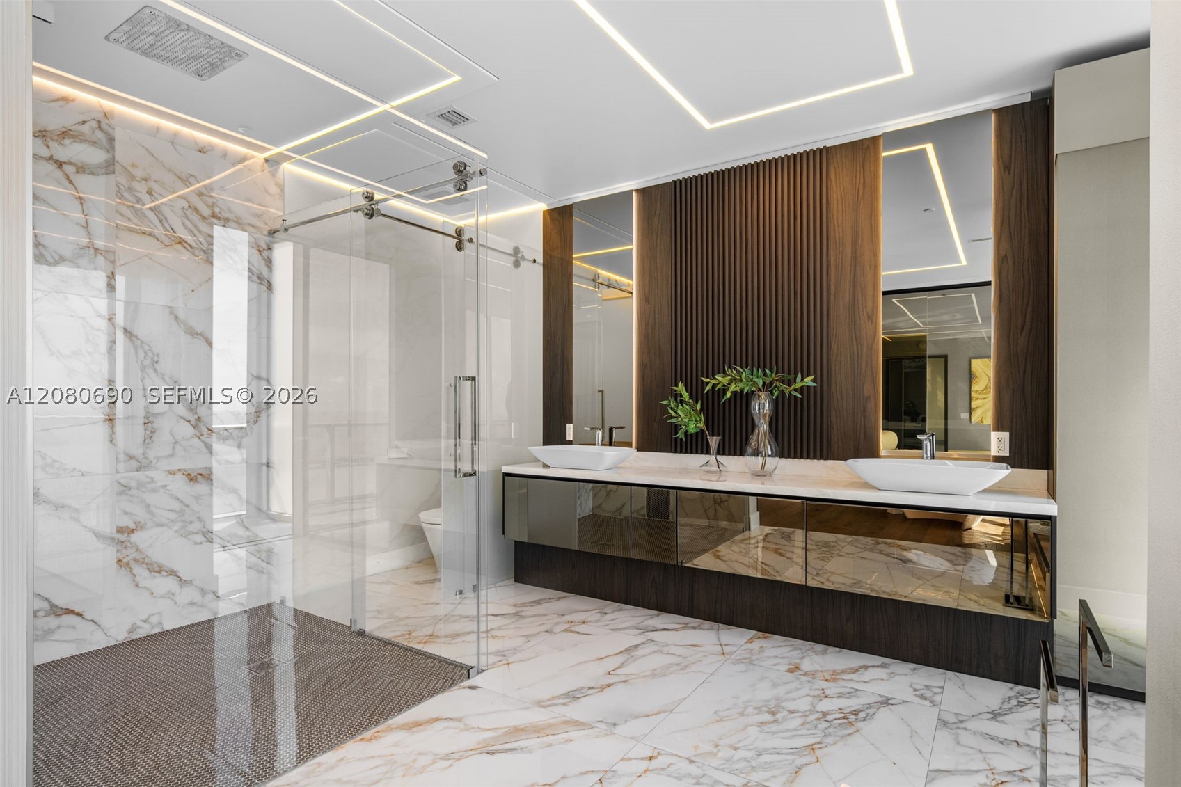1300 Brickell Bay Dr #PH4400, Miami FL 33131