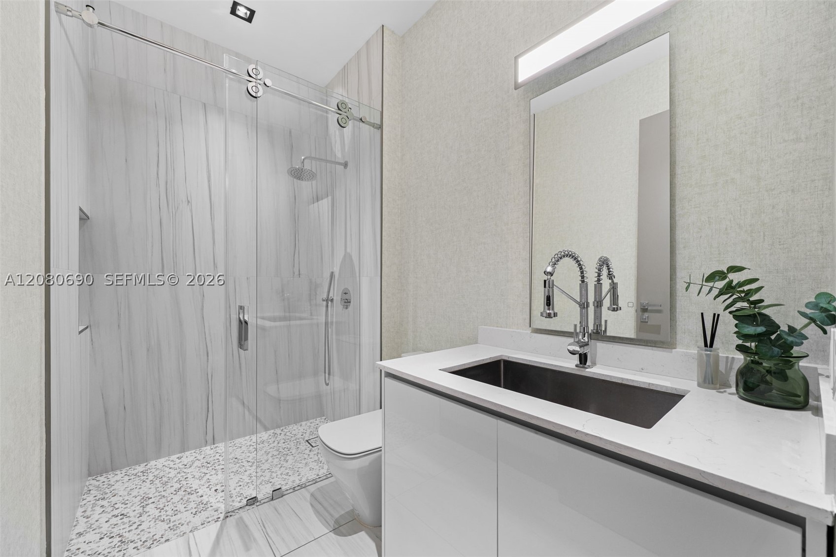 1300 Brickell Bay Dr #PH4400, Miami FL 33131