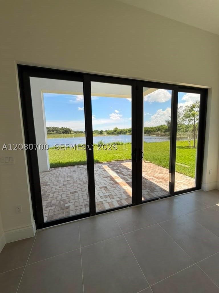 8540 NW 160th Terrace, Miami Lakes FL 33016