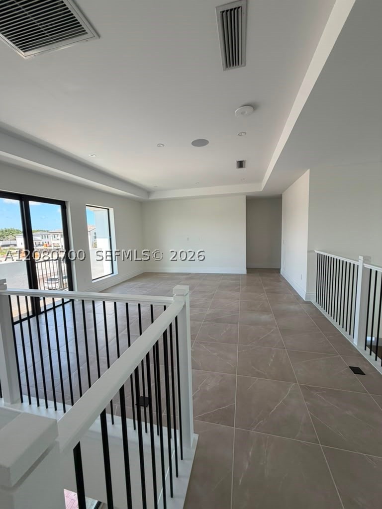 8540 NW 160th Terrace, Miami Lakes FL 33016
