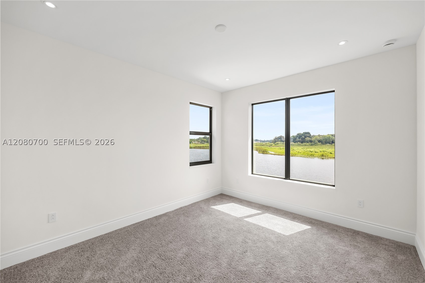 8540 NW 160th Terrace, Miami Lakes FL 33016