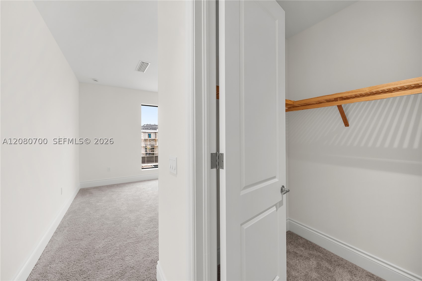 8540 NW 160th Terrace, Miami Lakes FL 33016