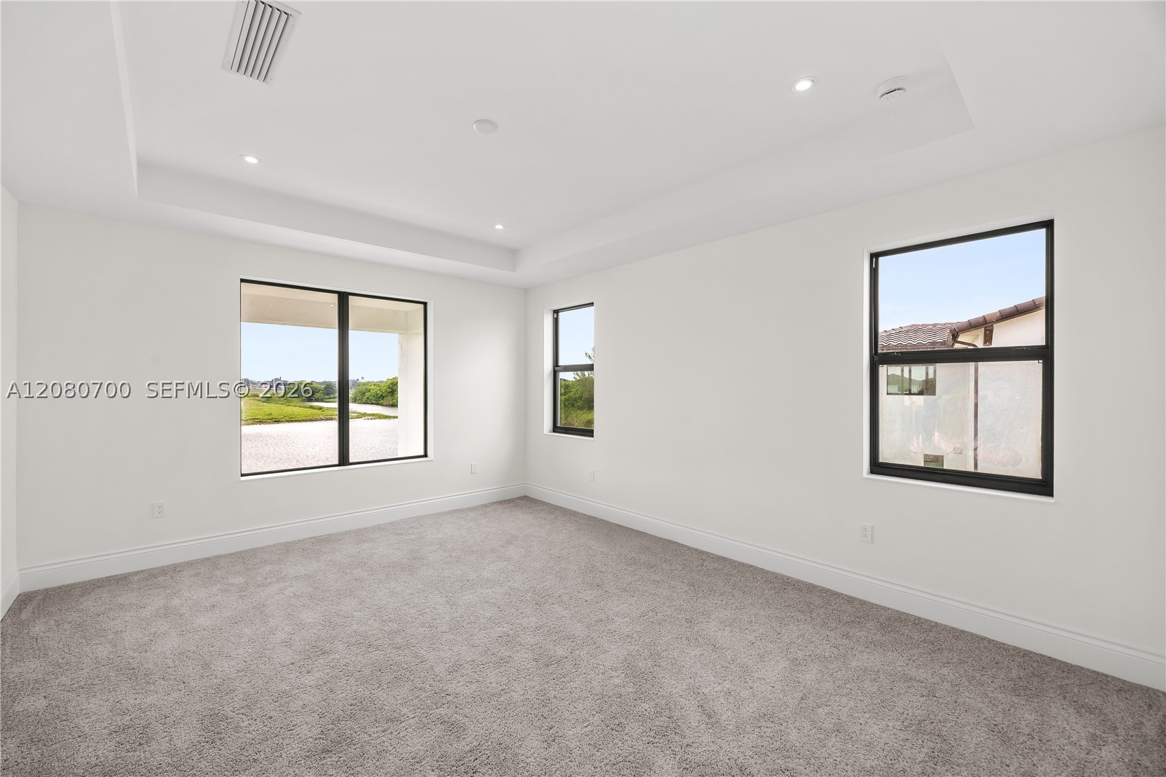 8540 NW 160th Terrace, Miami Lakes FL 33016