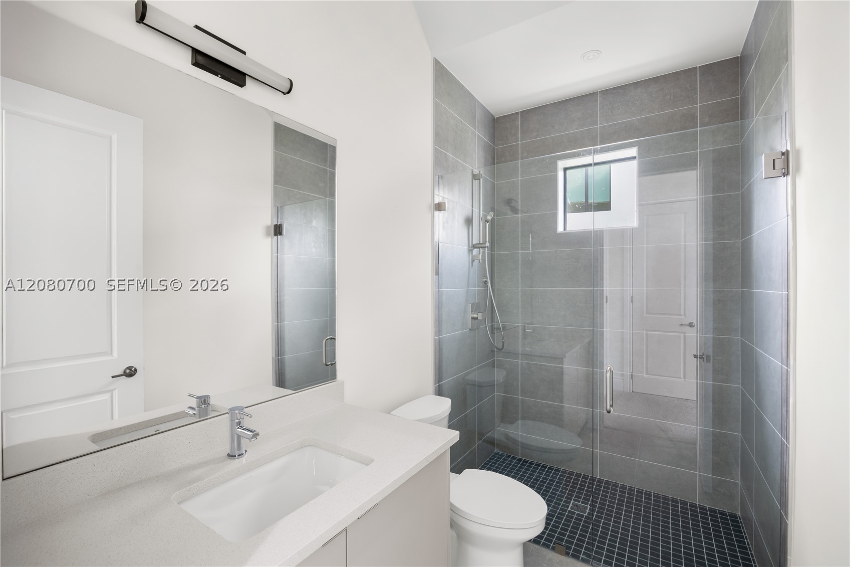 8540 NW 160th Terrace, Miami Lakes FL 33016