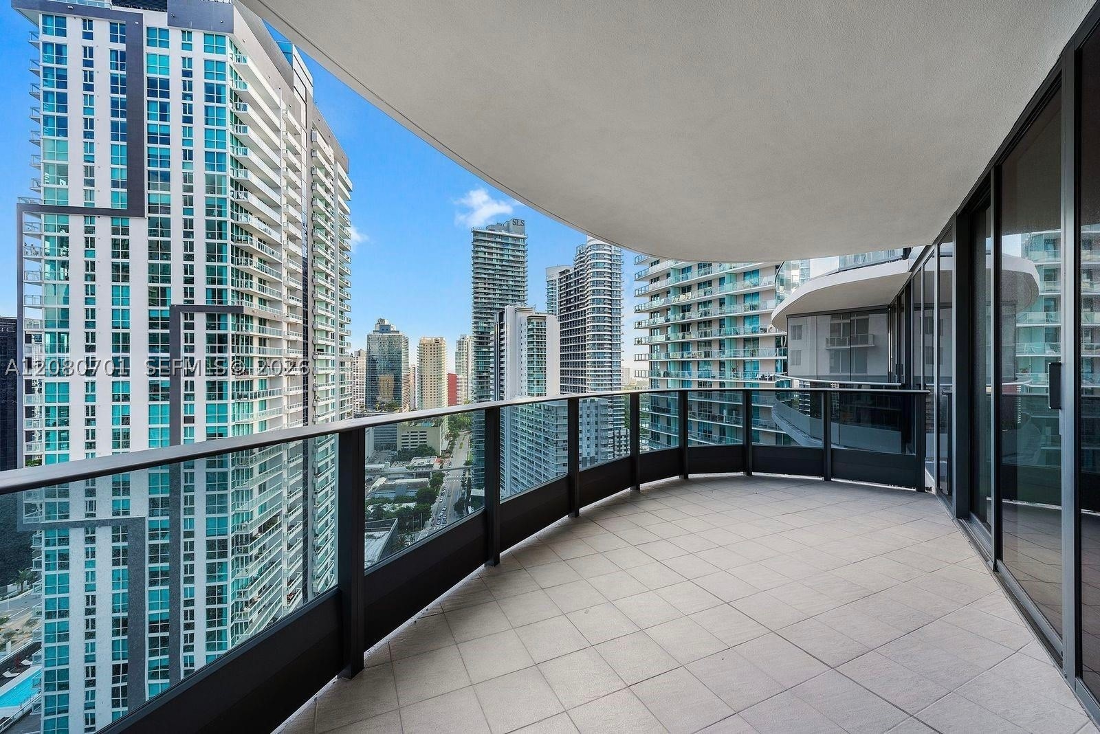 Miami FL 33131 - A12080701