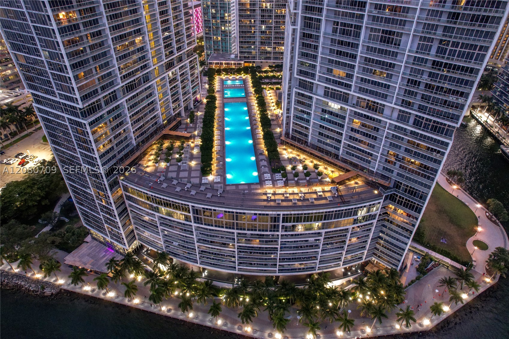 465 Brickell Ave #PH5701, Miami FL 33131