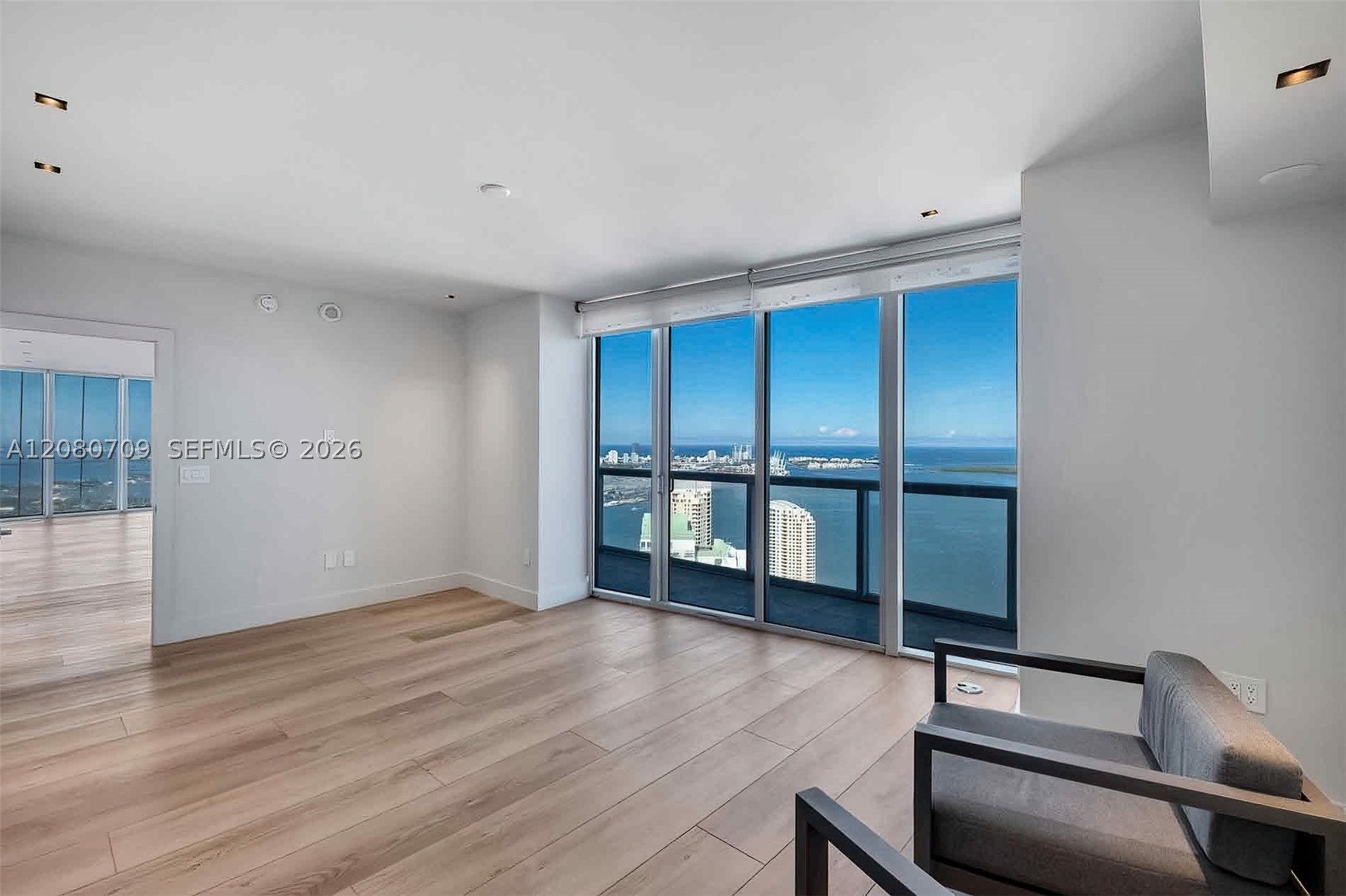 465 Brickell Ave #PH5701, Miami FL 33131