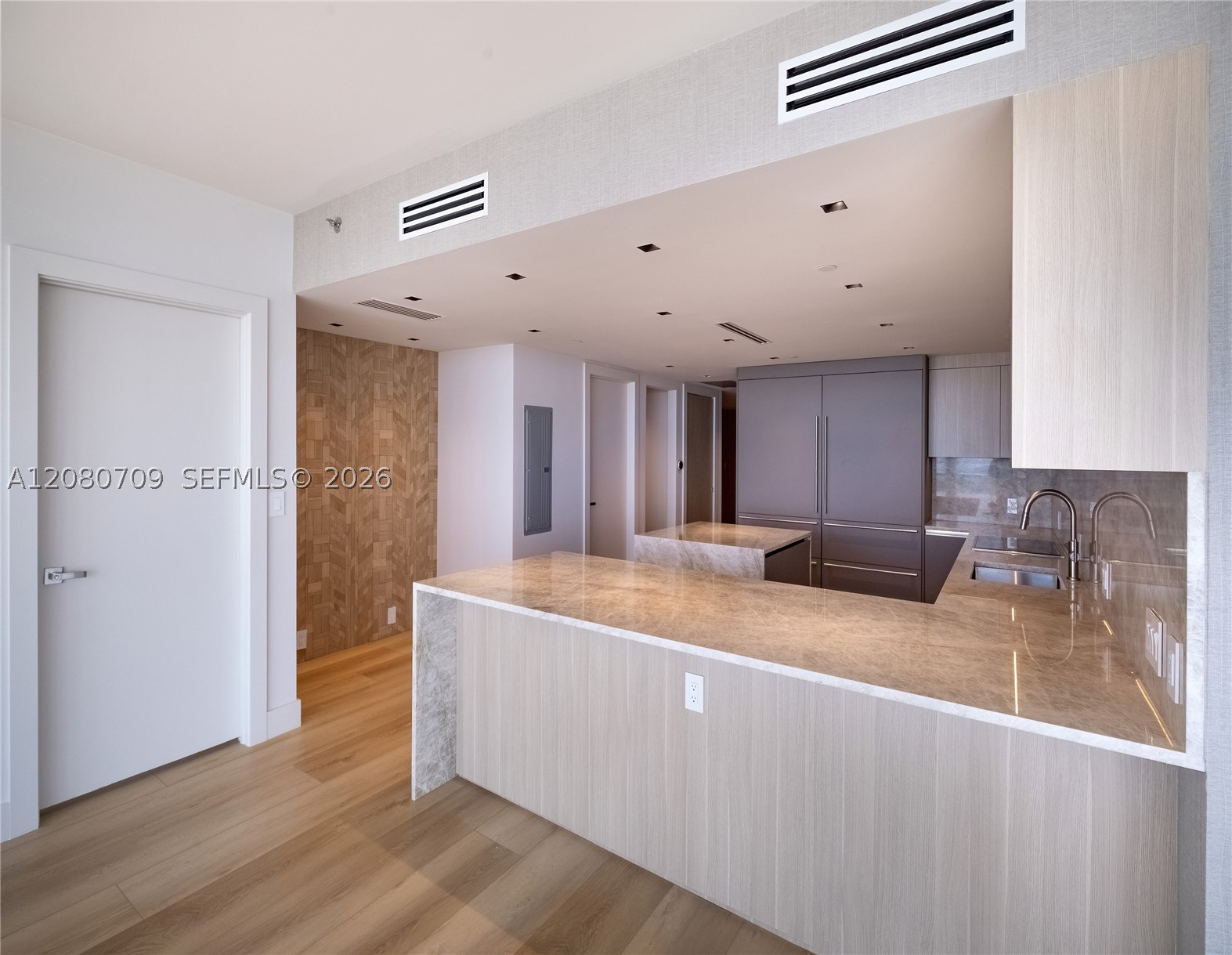 465 Brickell Ave #PH5701, Miami FL 33131