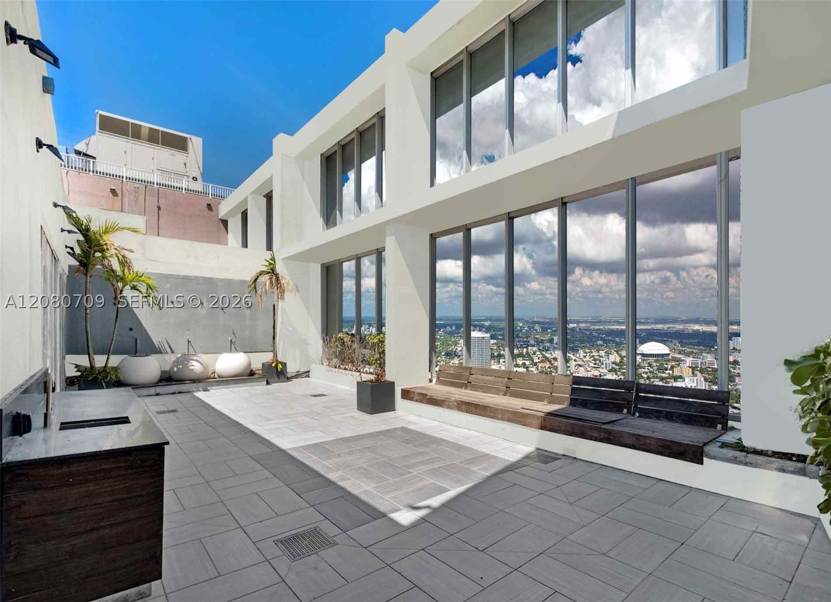 465 Brickell Ave #PH5701, Miami FL 33131