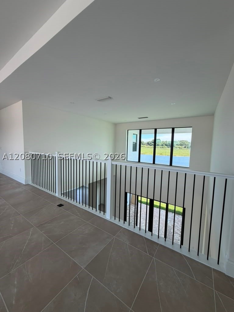 8540 NW 160th Terrace #1, Miami Lakes FL 33016