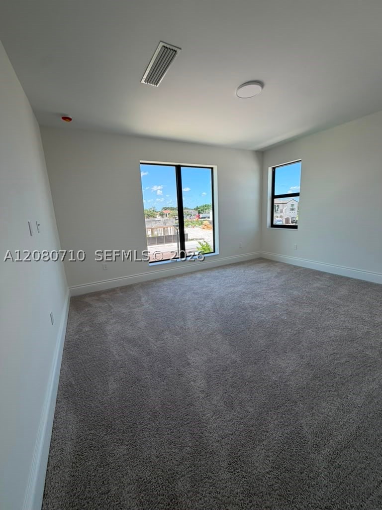 8540 NW 160th Terrace #1, Miami Lakes FL 33016