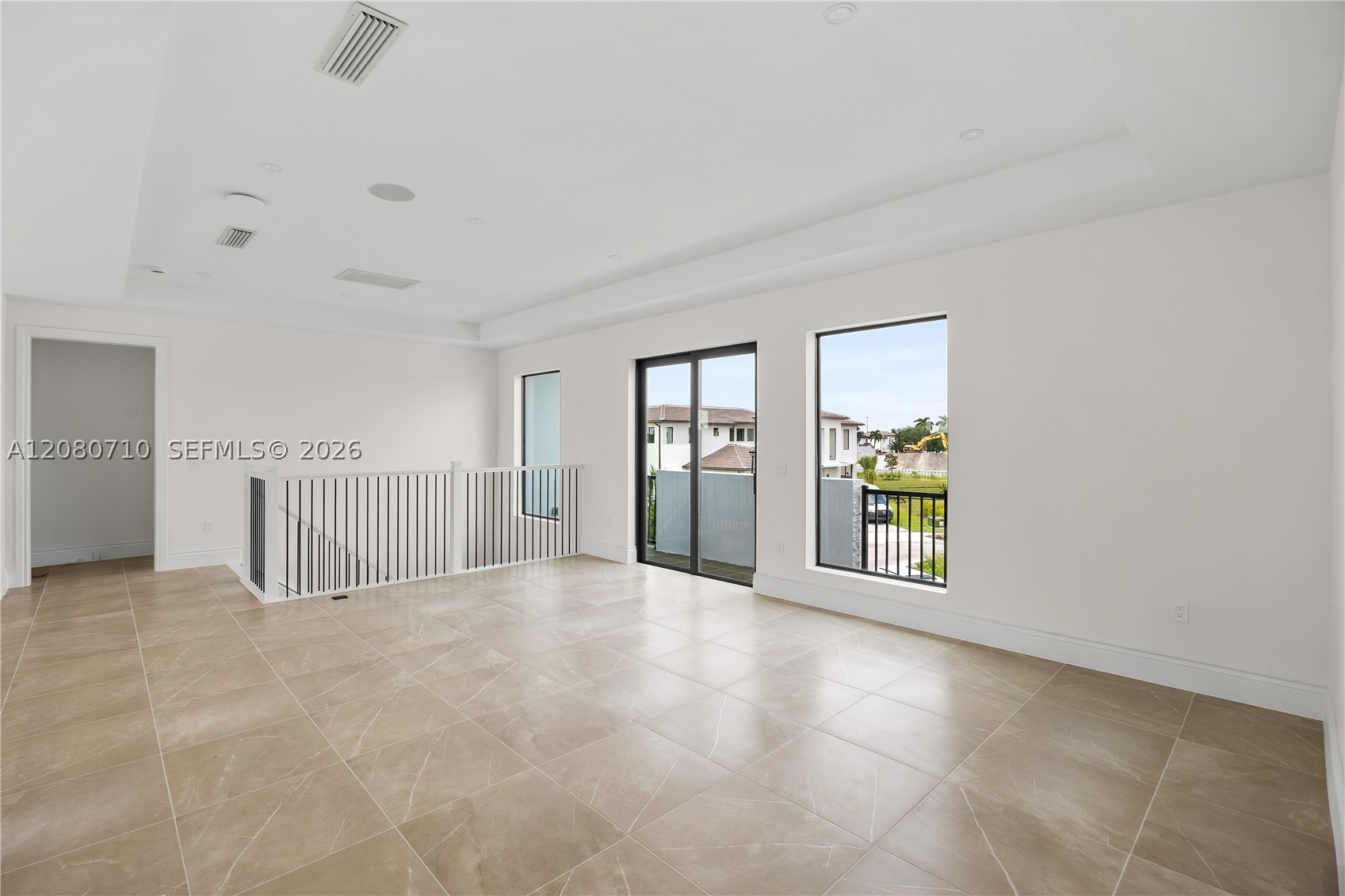 8540 NW 160th Terrace #1, Miami Lakes FL 33016