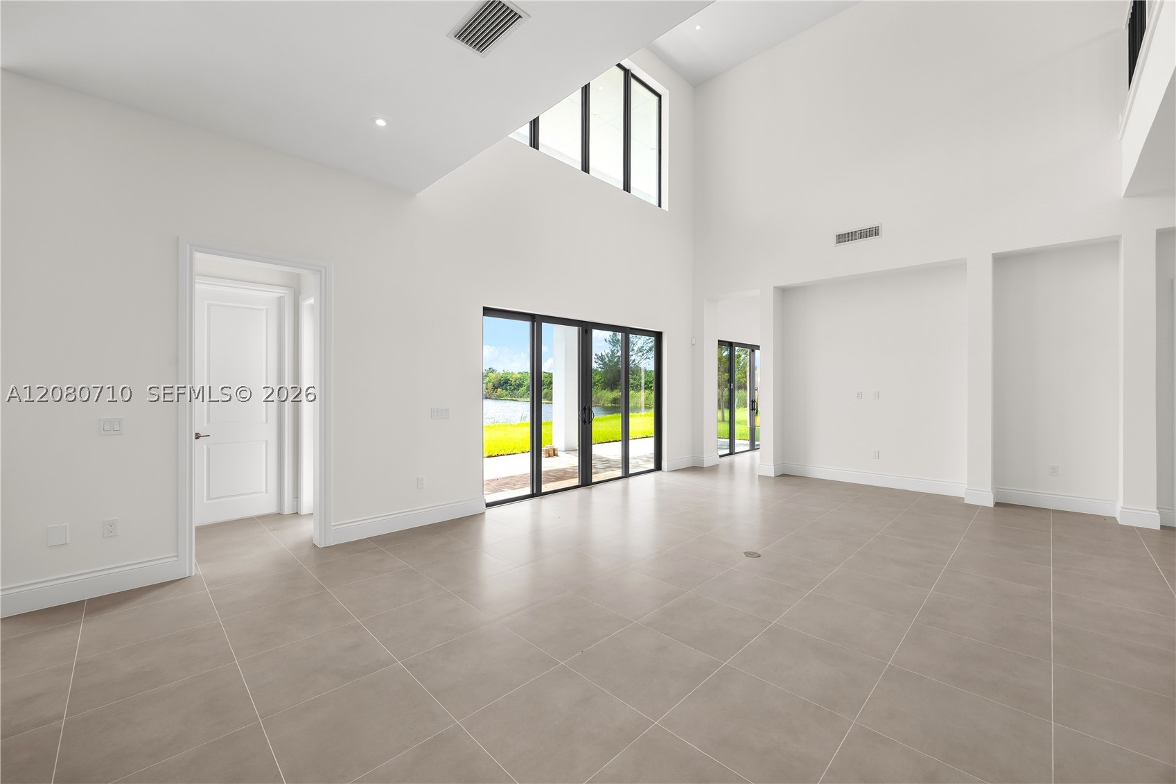 8540 NW 160th Terrace #1, Miami Lakes FL 33016
