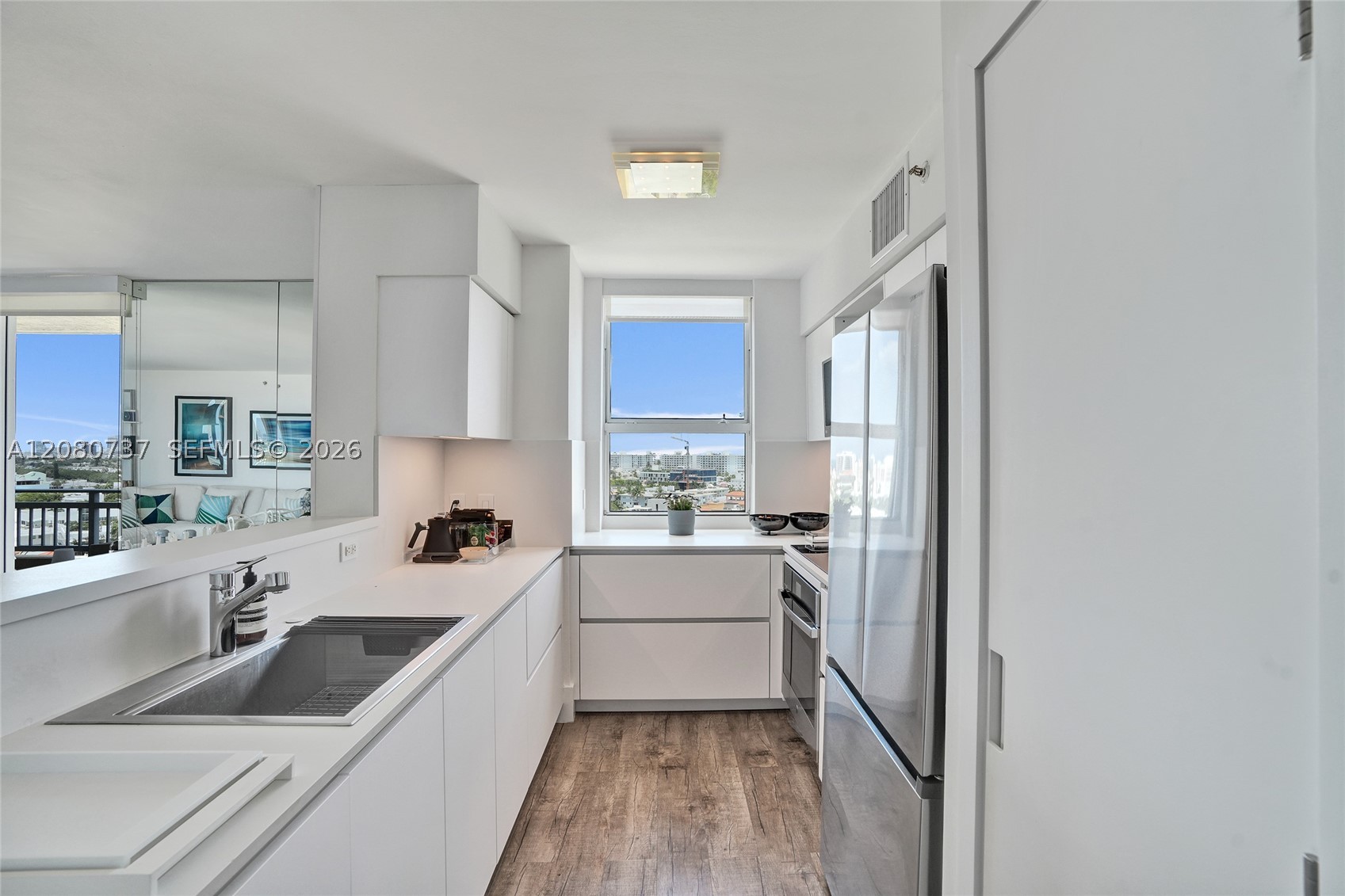 90 Alton Rd #1411, Miami Beach FL 33139