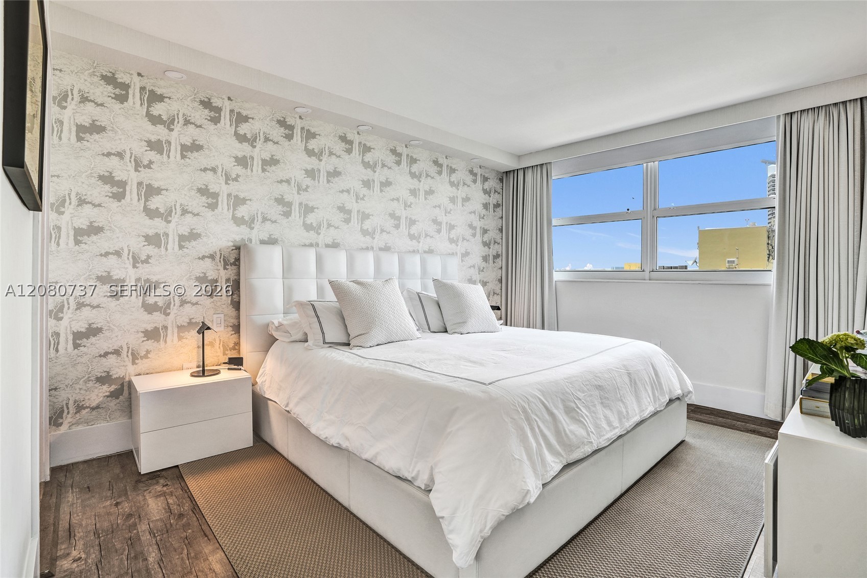 90 Alton Rd #1411, Miami Beach FL 33139