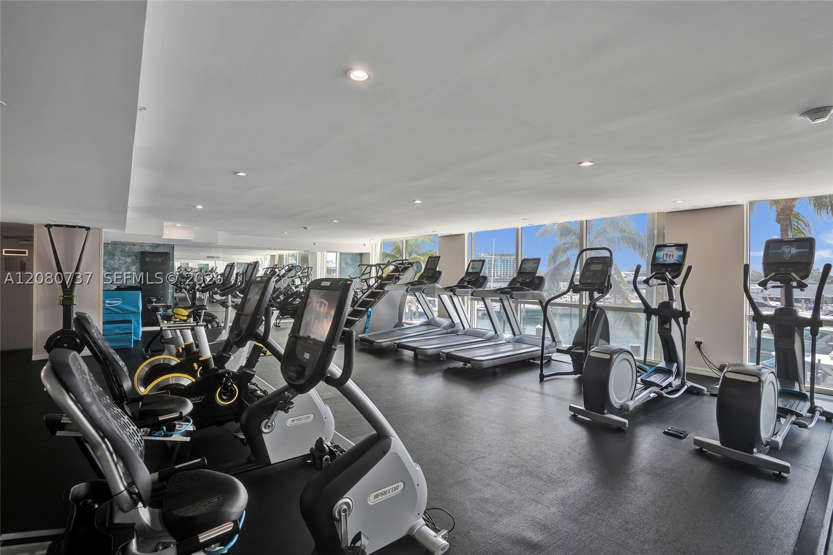 90 Alton Rd #1411, Miami Beach FL 33139