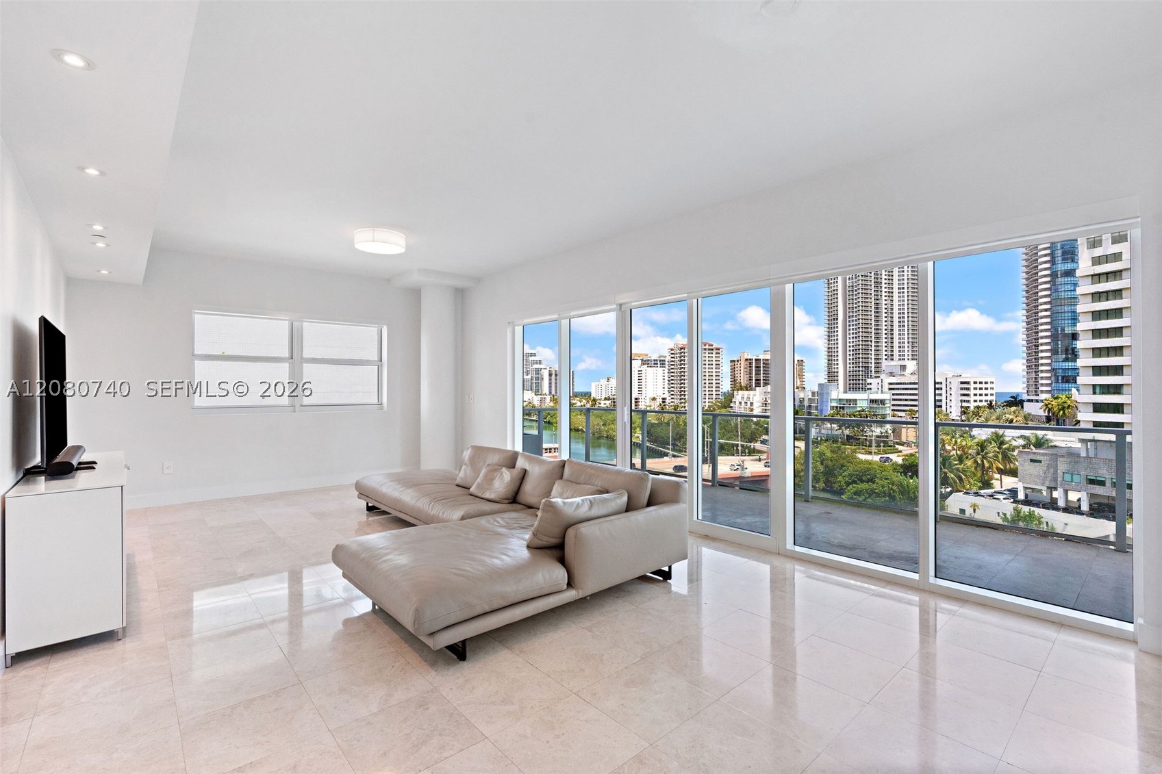 6103 Aqua Ave #702, Miami Beach FL 33141