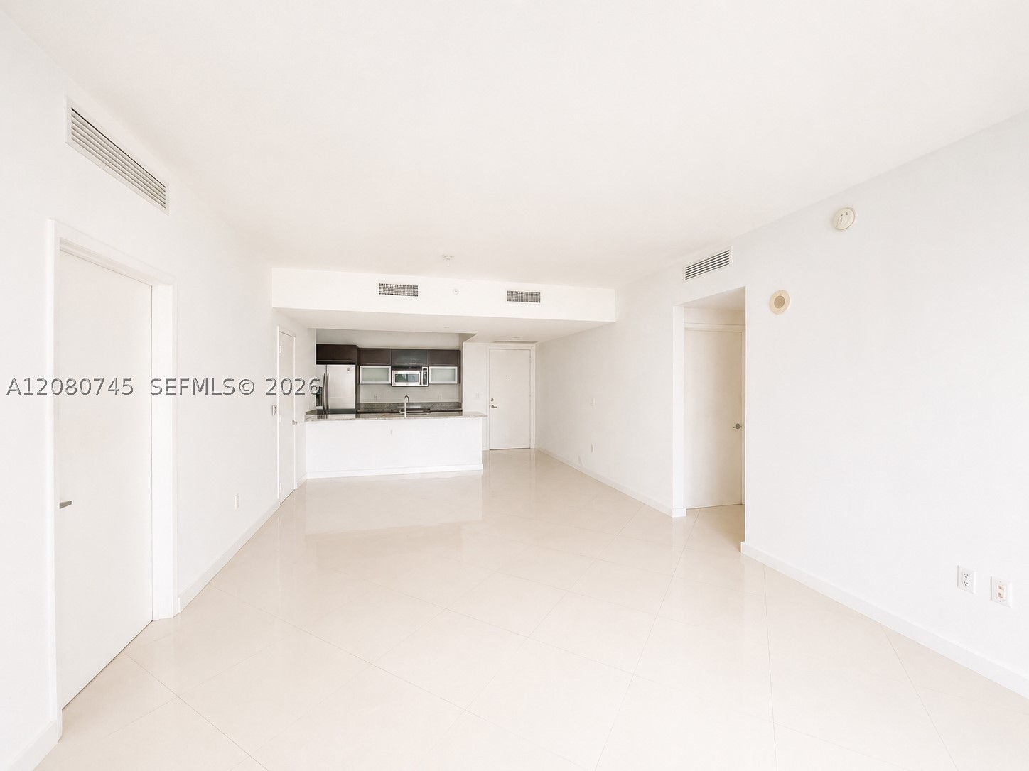 951 Brickell Ave #2407, Miami FL 33131