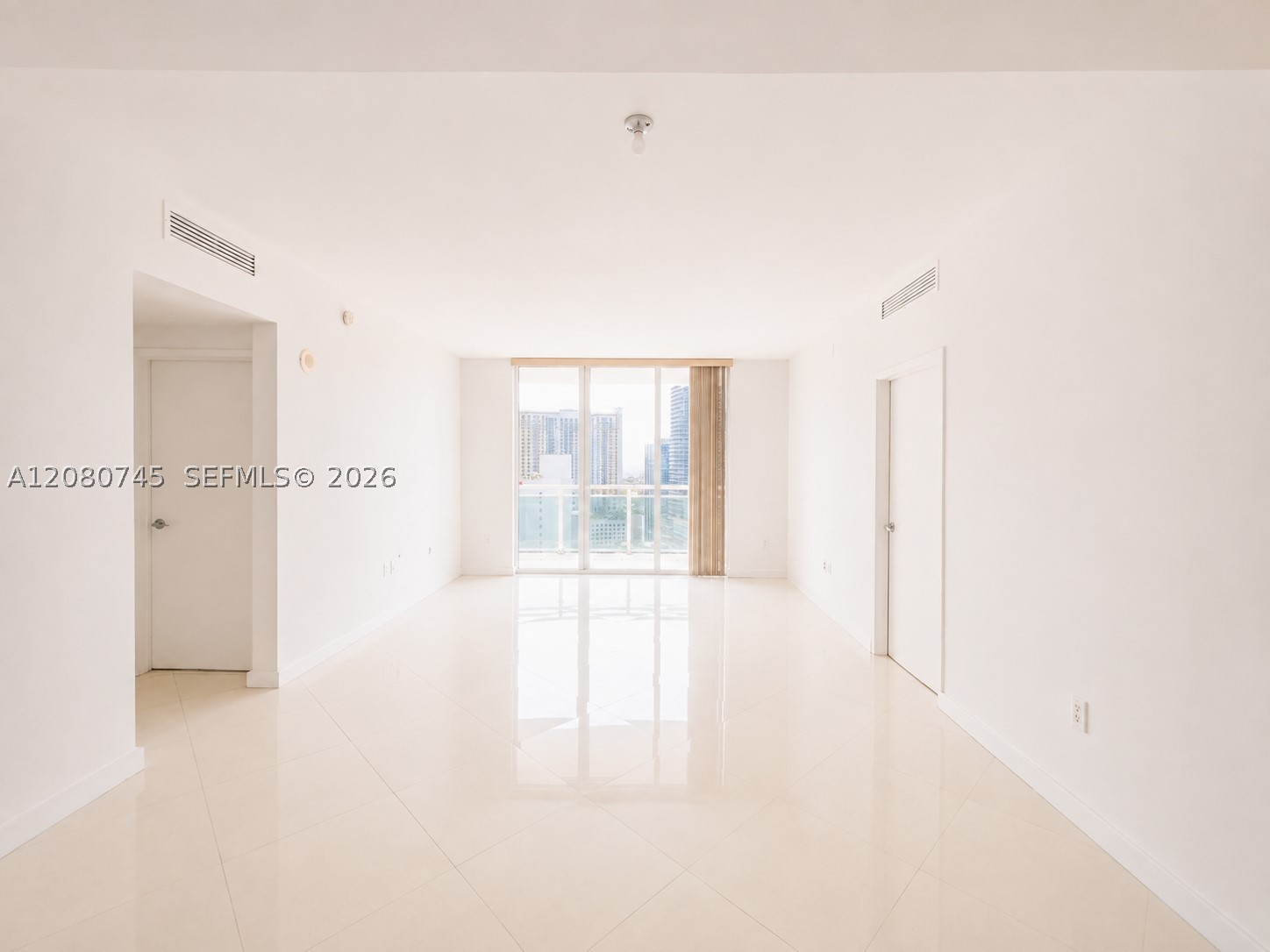 951 Brickell Ave #2407, Miami FL 33131