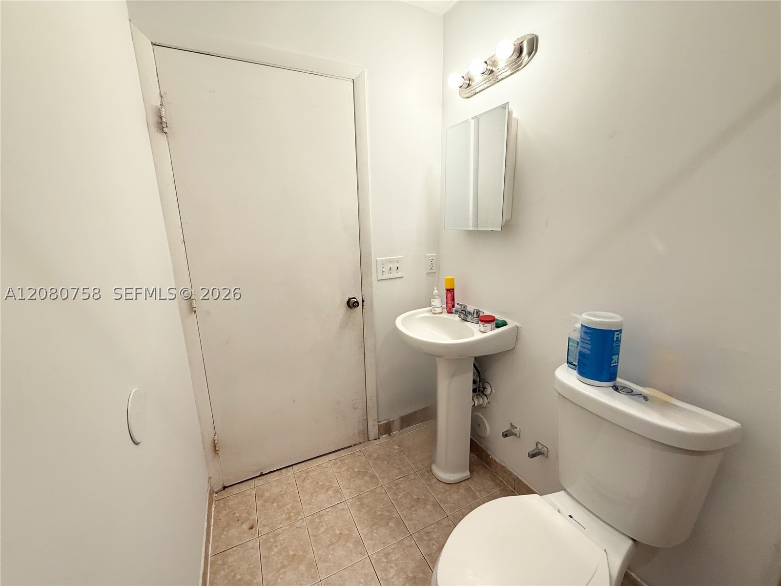 759 NW 70th St #2, Miami FL 33150