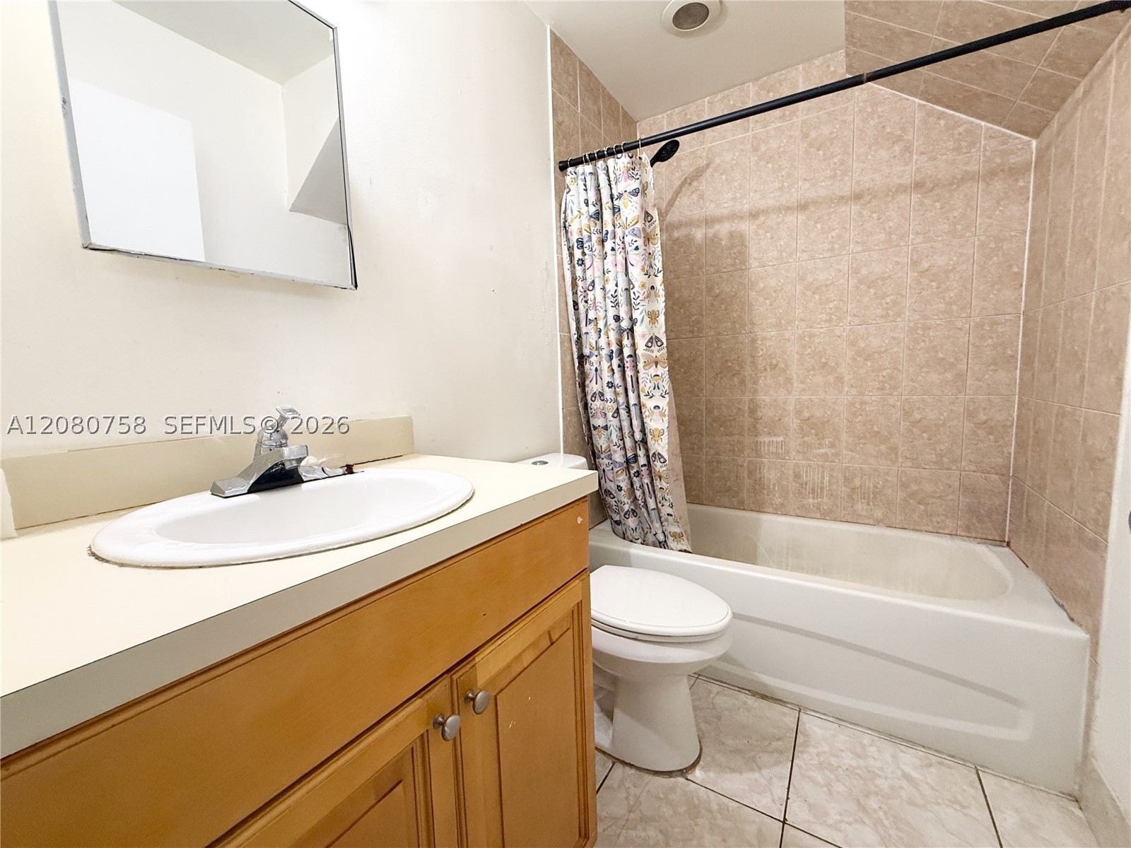 759 NW 70th St #2, Miami FL 33150
