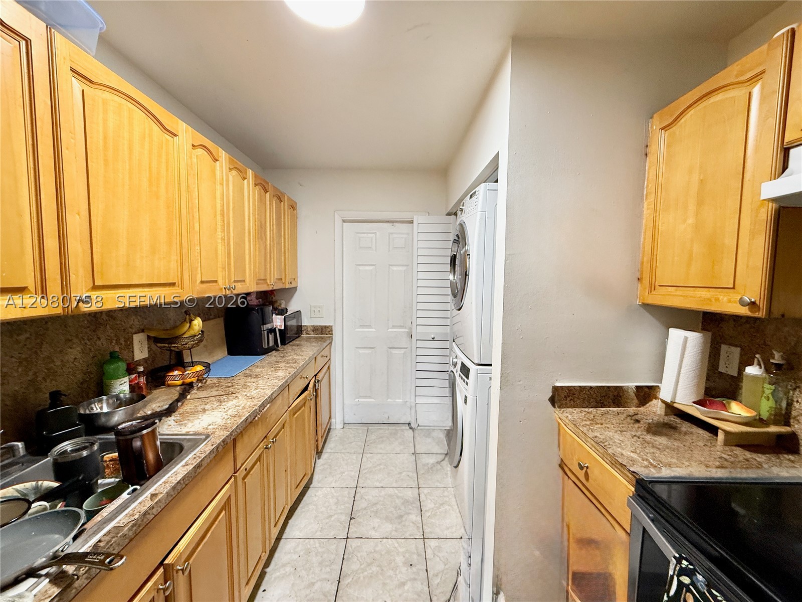 759 NW 70th St #2, Miami FL 33150