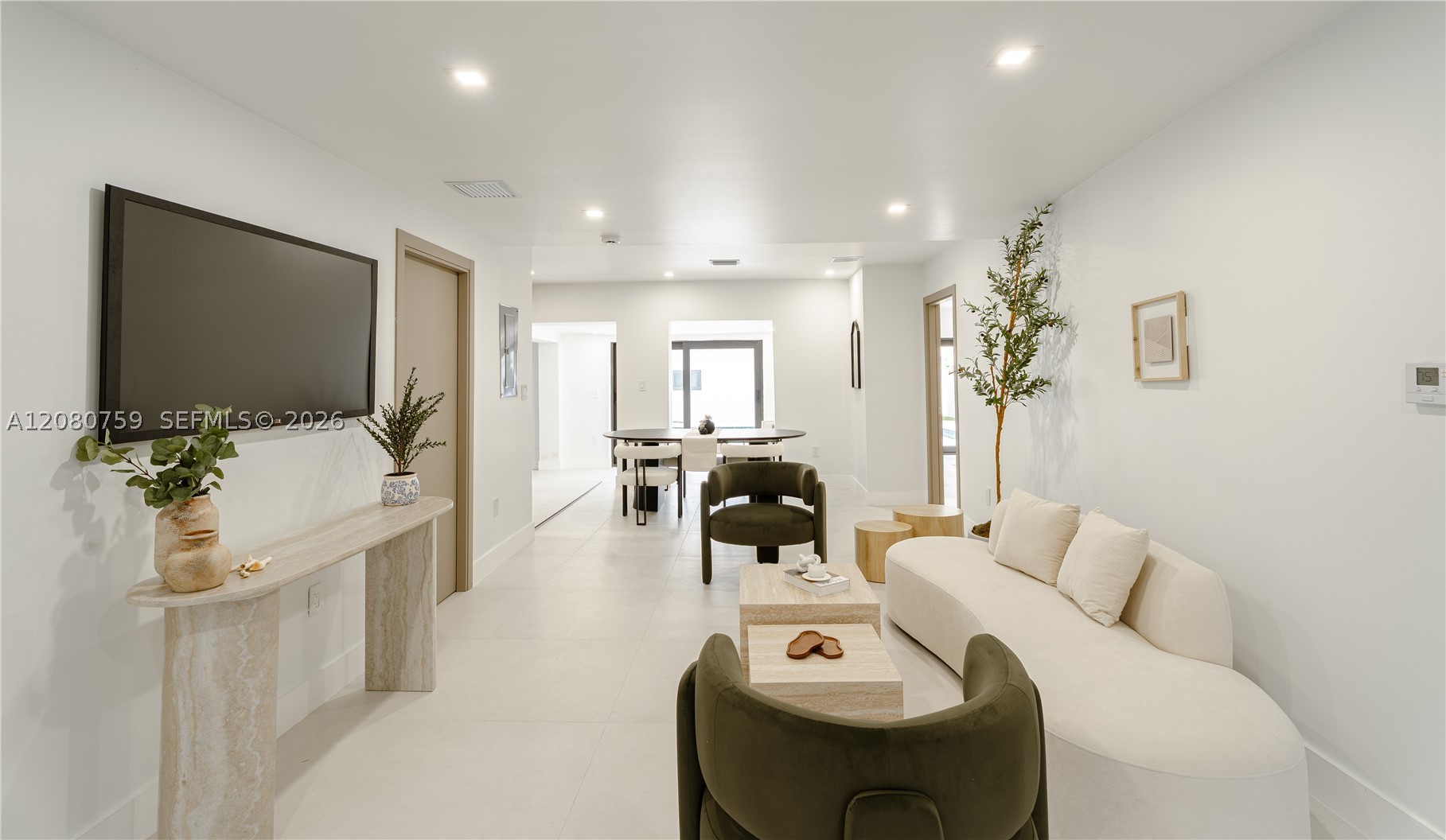 1221 Biarritz Dr, Miami Beach FL 33141