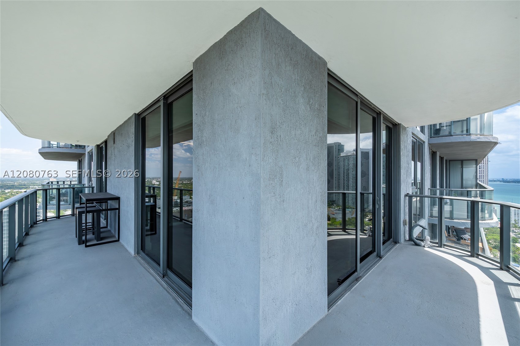 121 NE 34th St #3001, Miami FL 33137