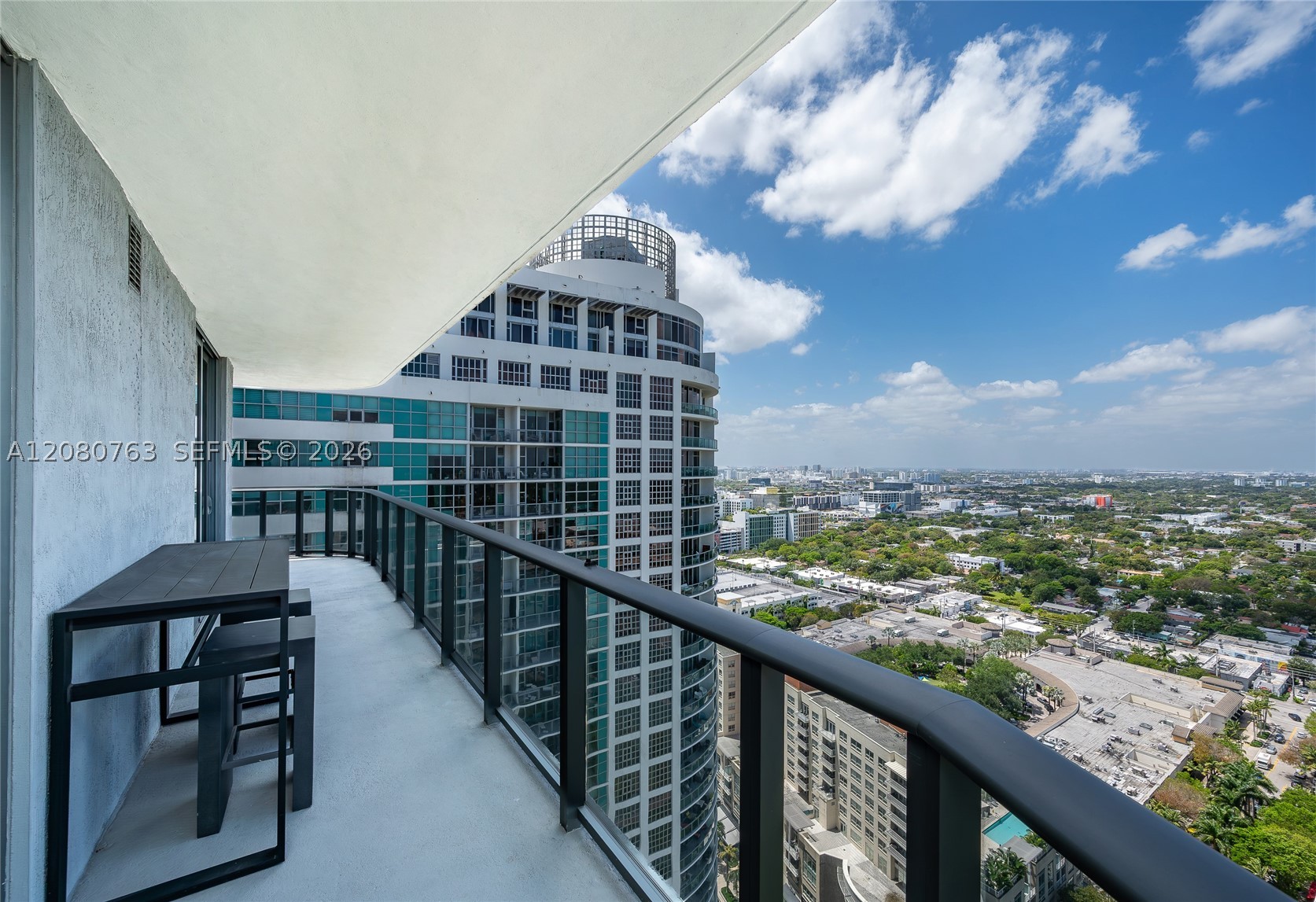 121 NE 34th St #3001, Miami FL 33137