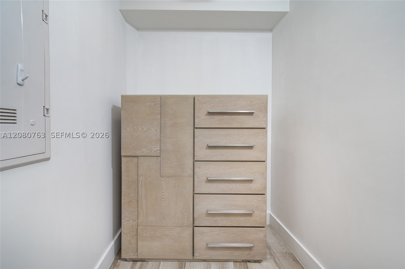 121 NE 34th St #3001, Miami FL 33137