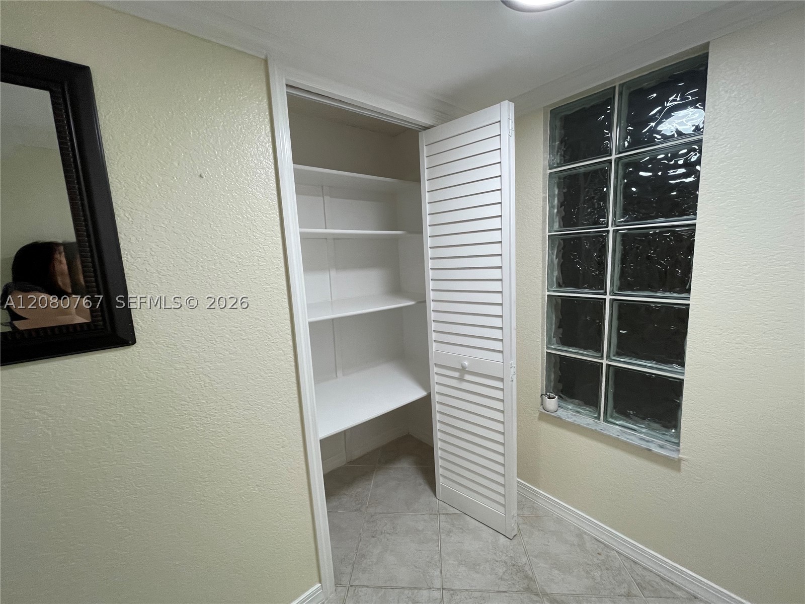 16240 Laurel Dr #101, Weston FL 33326