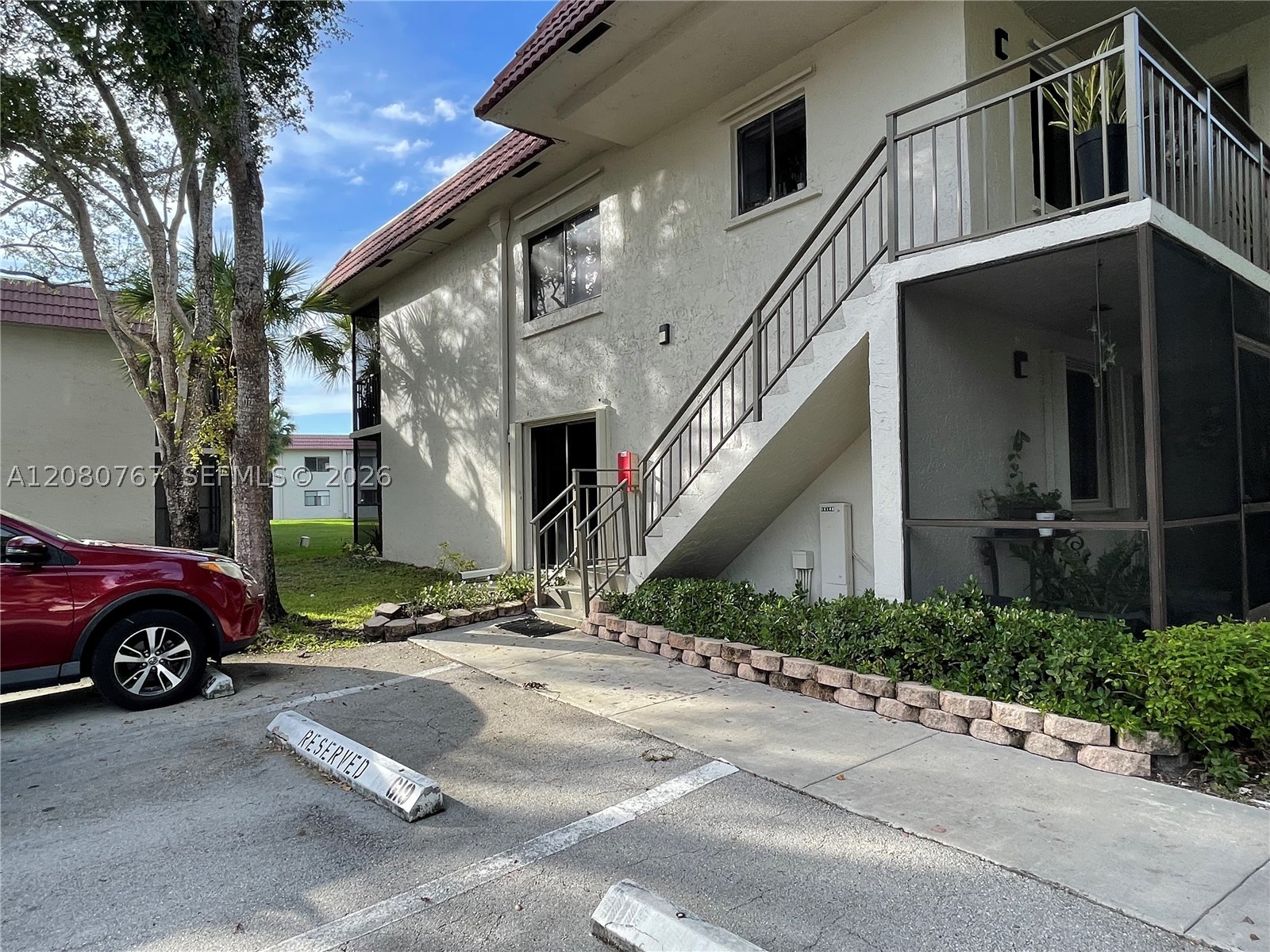 16240 Laurel Dr #101, Weston FL 33326