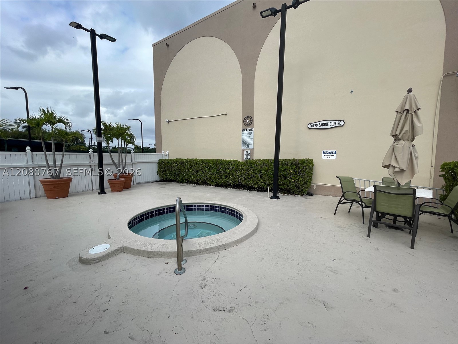 16240 Laurel Dr #101, Weston FL 33326
