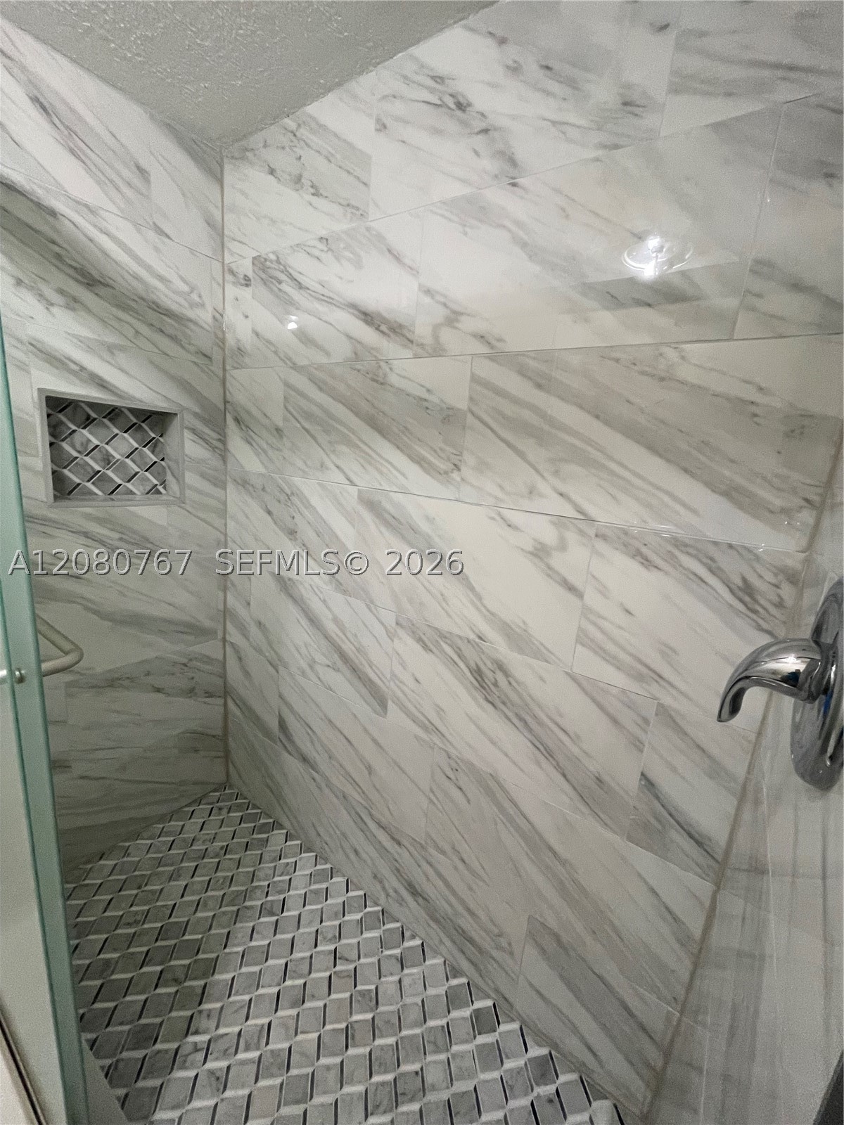 16240 Laurel Dr #101, Weston FL 33326