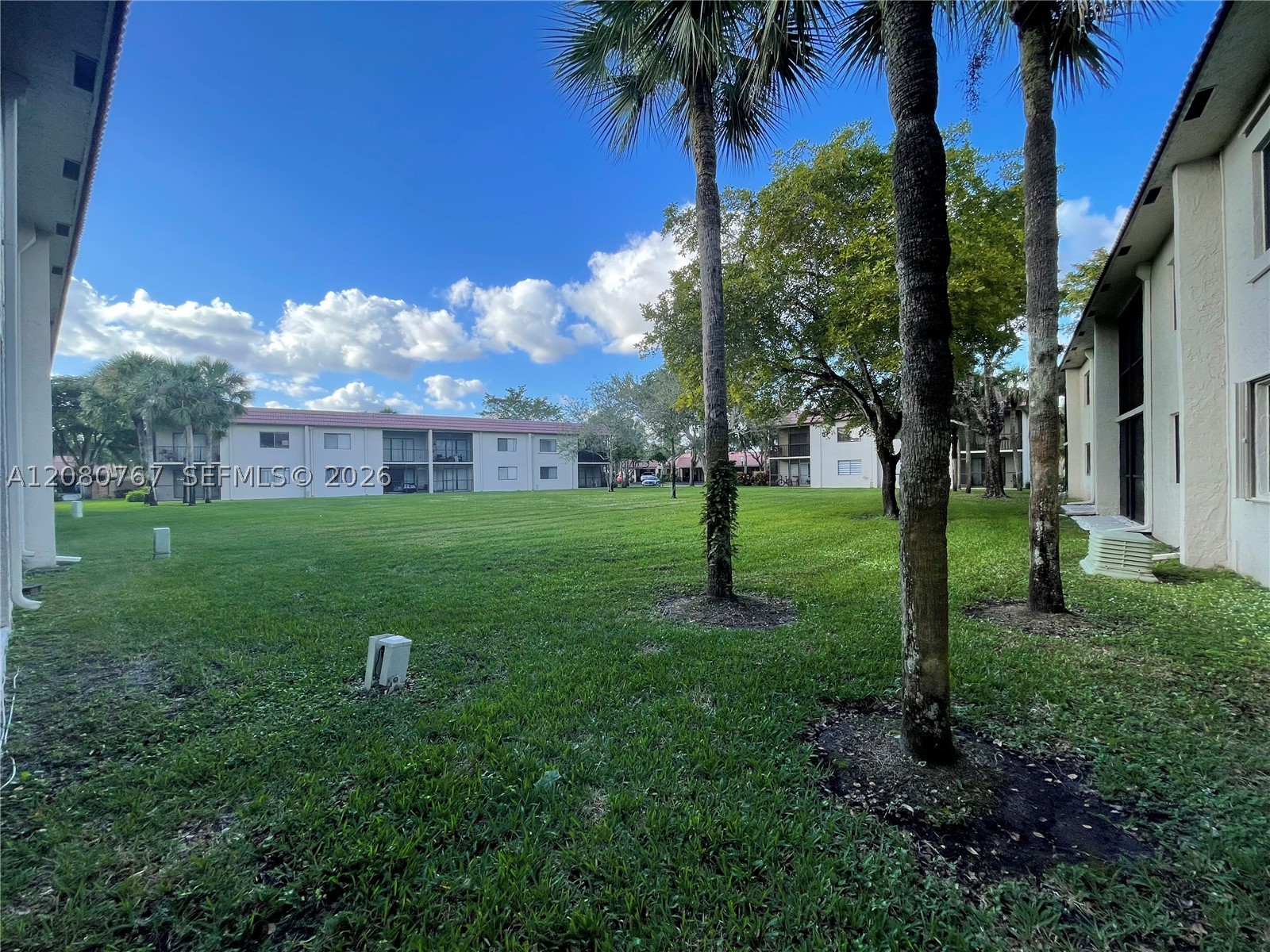16240 Laurel Dr #101, Weston FL 33326