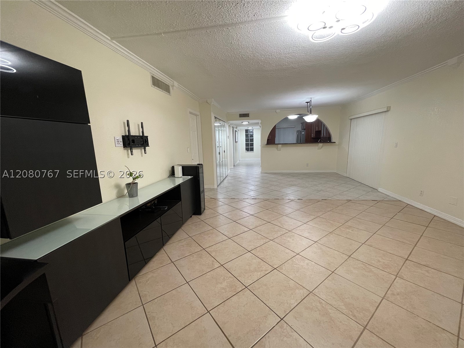 16240 Laurel Dr #101, Weston FL 33326