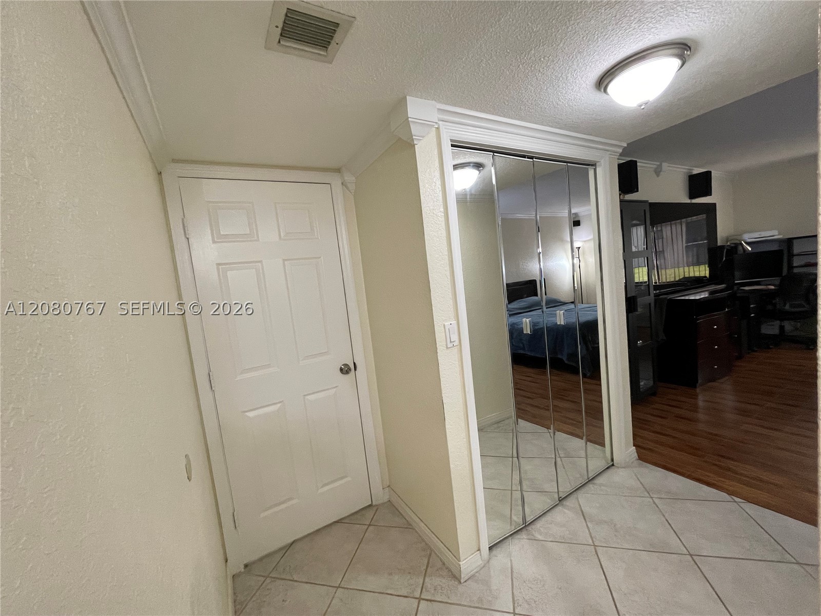 16240 Laurel Dr #101, Weston FL 33326
