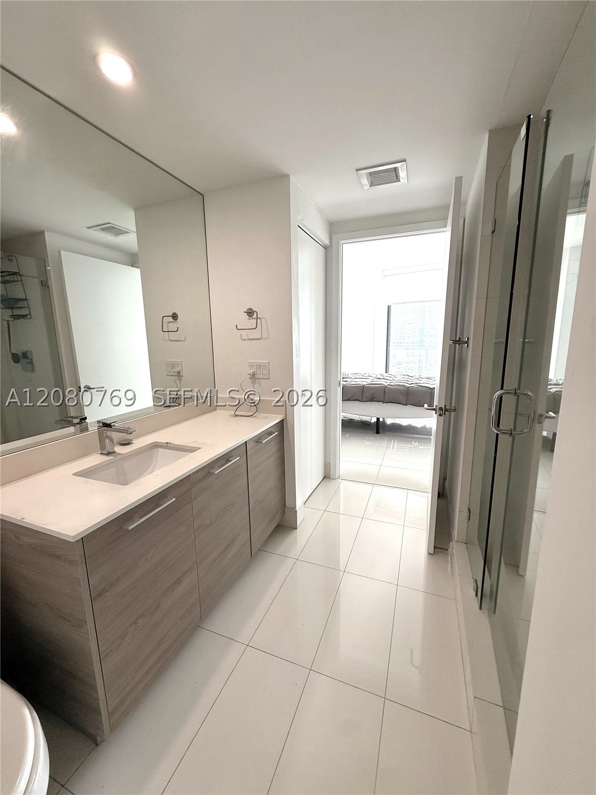 1300 S Miami Ave #1702, Miami FL 33130