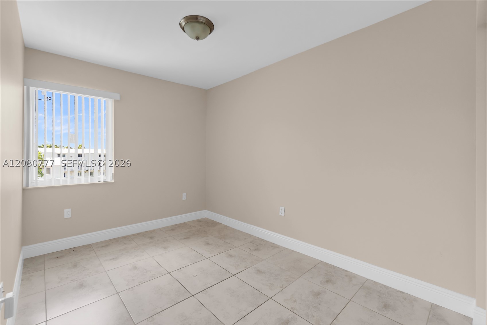 1990 NW 4th Ct #10, Miami FL 33136