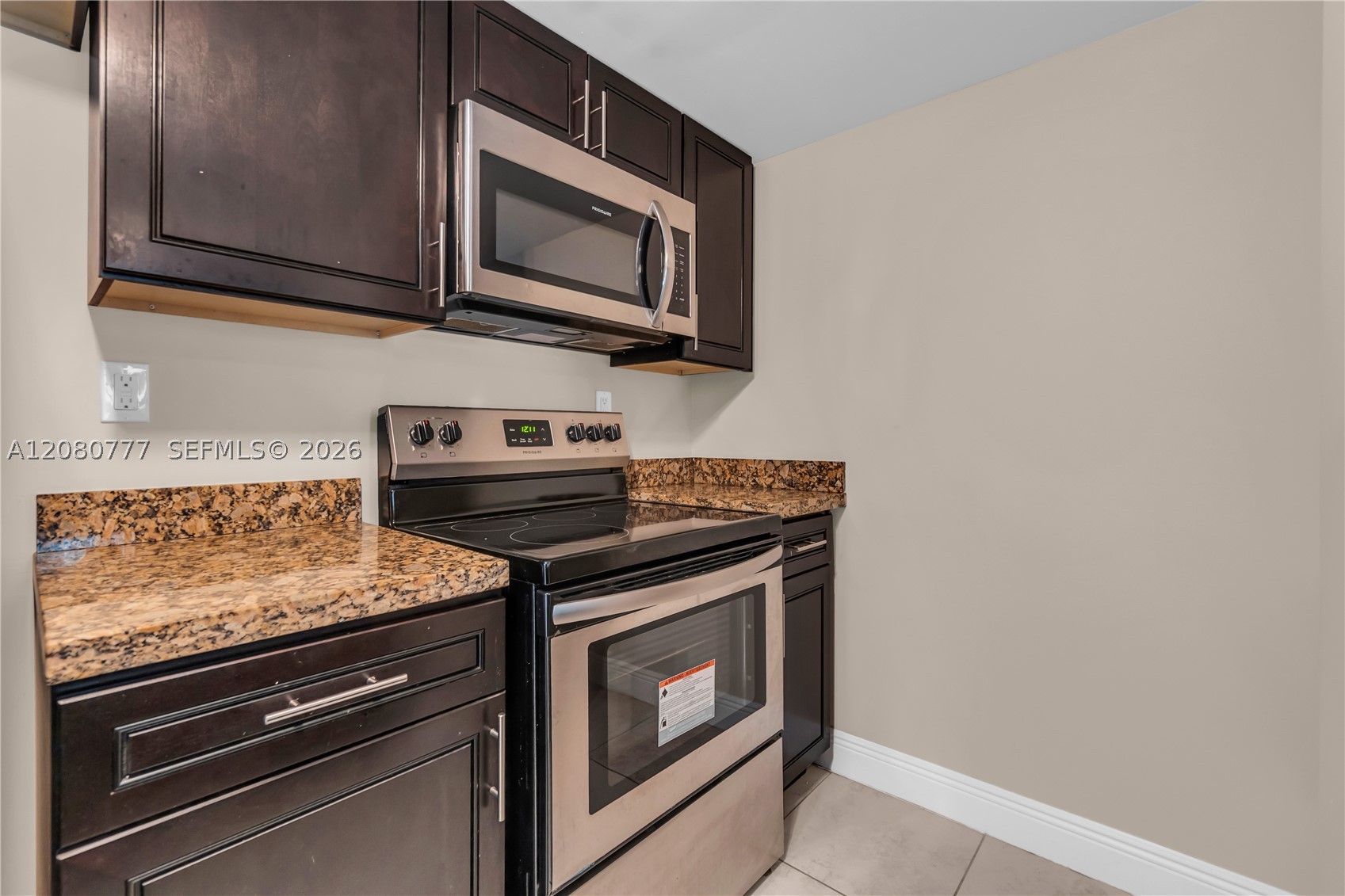 1990 NW 4th Ct #10, Miami FL 33136
